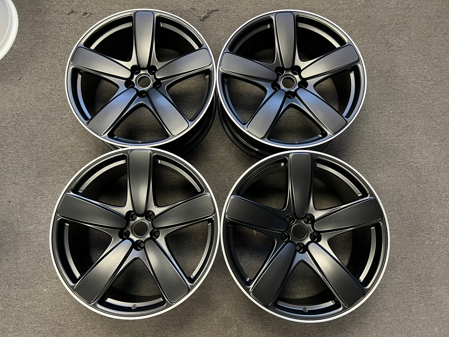 Porsche Macan OEM 21" Sport Classic Wheels - Color & Tire Options