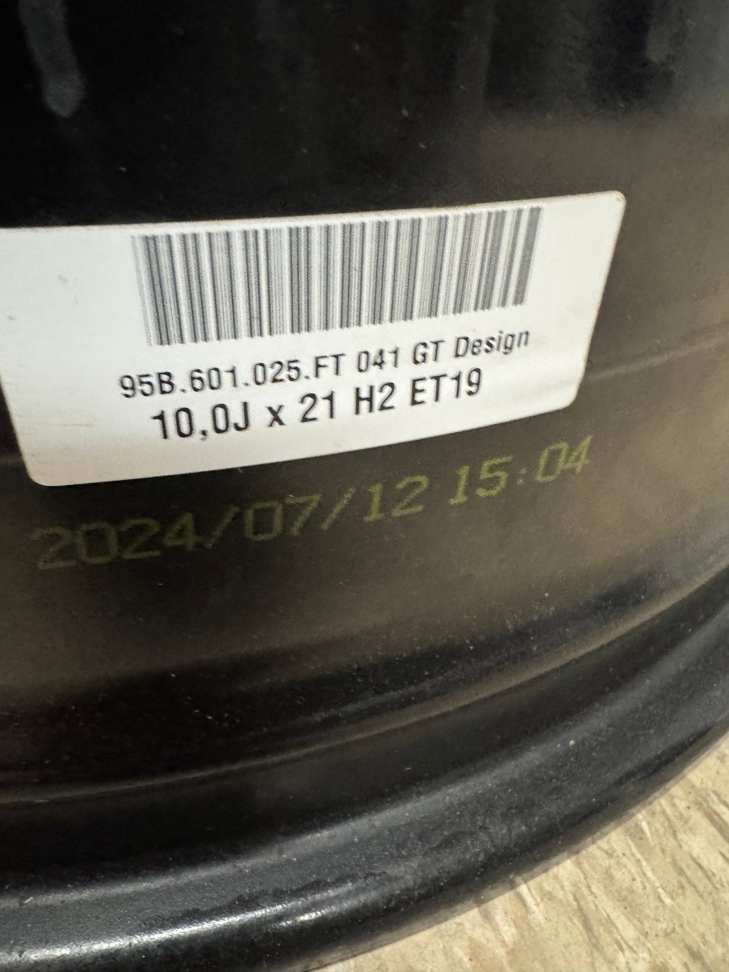 OEM FORGED 21" Porsche Macan GT Design Wheels: Choose your Color!, Tire Options