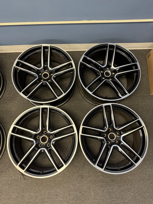 OEM Porsche Macan 20” Turbo Wheels - Black/Machined, Tire Options