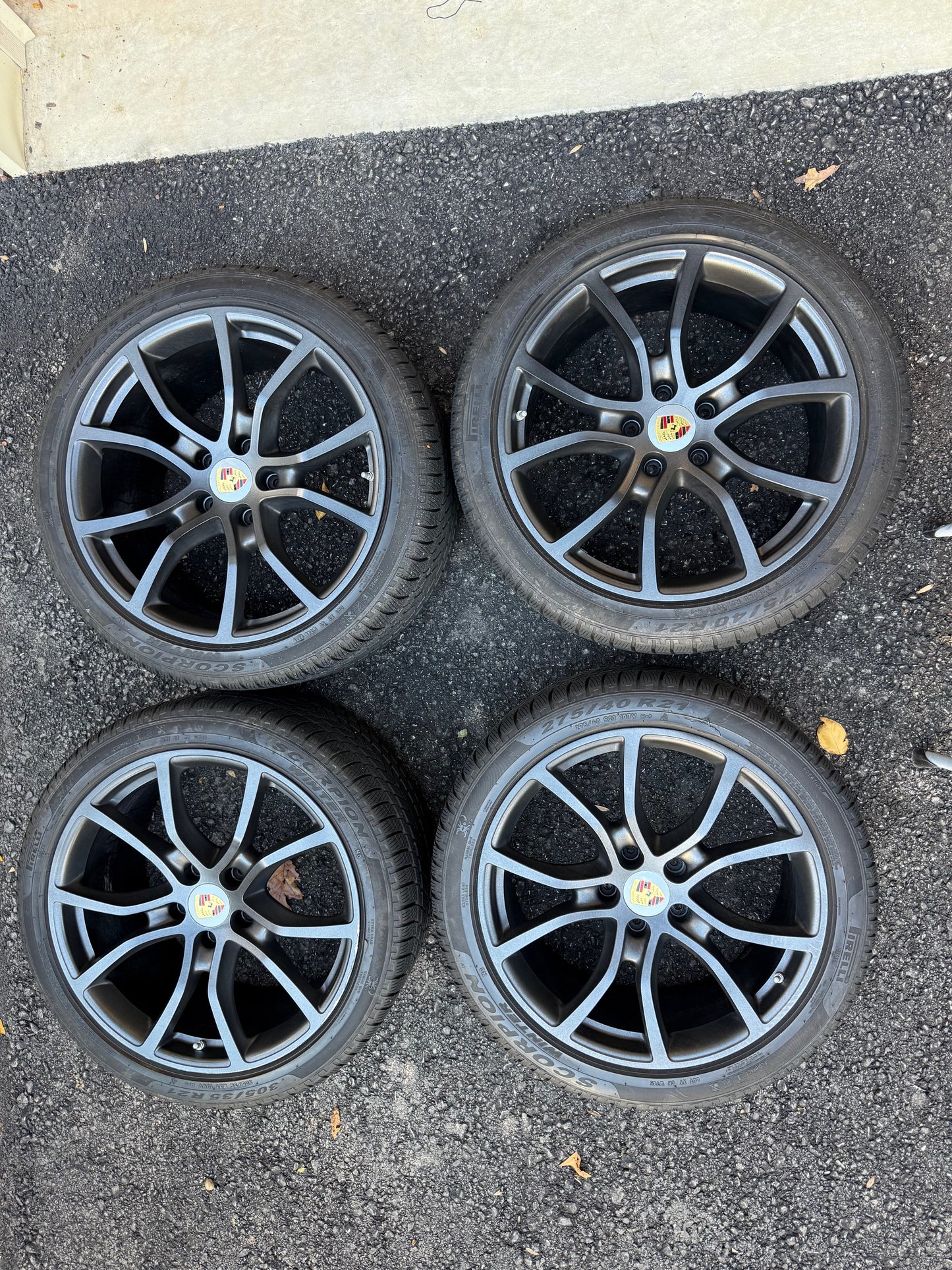 OEM Porsche Cayenne 9Y0 21” Exclusive Design Wheels & Winter Tires